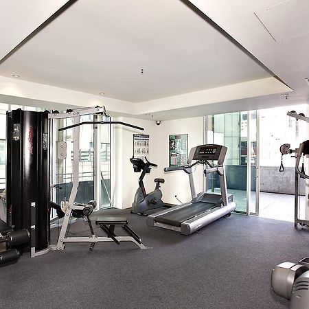 Astra Apartments Melbourne Room photo