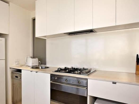 Astra Apartments Melbourne Exterior photo